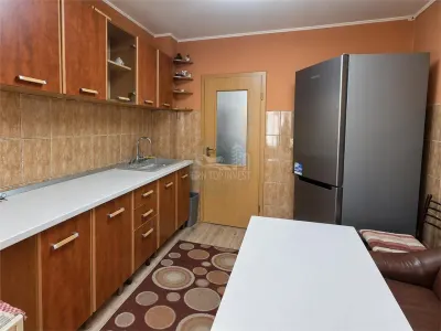 Apertament 2 camere decomandat balcon pivnita zona Valea Aurie - foto 6