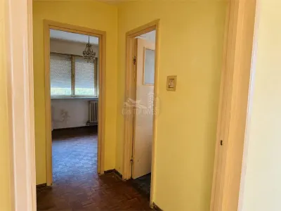 Apartament 2 camere la etajul 2 zona Luptei - foto 6
