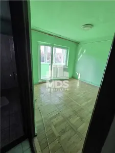3 camere decomandat, 2 balcoane cu centrala propie - Timisoara