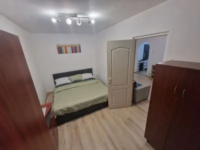 Apartament 2 camere | Tătărași – Rond 11 / Ateneu | Renovat recent | Centrală proprie | Aer condiționat - foto 4