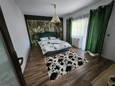 VILA SPATIOASA CU 7 CAMERE | 361 MP CONSTRUITI | TEREN 907 MP | HEMEIUS, BACAU - foto 15
