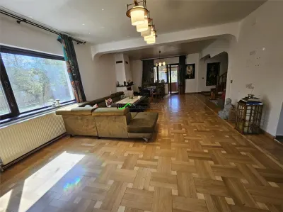 VILA SPATIOASA CU 7 CAMERE | 361 MP CONSTRUITI | TEREN 907 MP | HEMEIUS, BACAU - foto 5