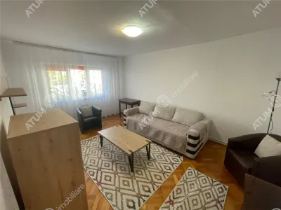 De inchiriat apartament cu 3 camere decomandate si pivnita in zona Strand din Sibiu - foto 2