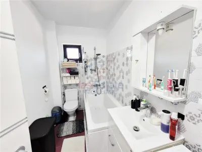 Apartament cu 2 camere decomandat, etaj 1, in Bucium cu parcare - foto 10