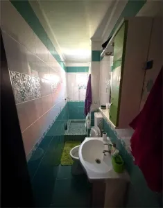 SOARELUI - RENOVAT - 4 CAM - 2 BAI - ETAJ 3 - CENTRALA PROPRIE - BOXA - foto 10