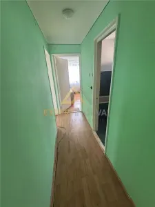 apartament cu 4 camere de inchiriat str Ferenczi Carol  300 Euro - foto 8