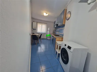 Apartament de vanzare 2 camere decomandate Sibiu Strand - foto 8