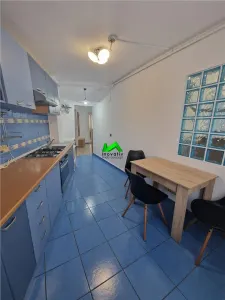Apartament de vanzare 2 camere decomandate Sibiu Strand - foto 9