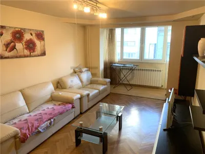 RECO  Apartament tip M, 80 mp zona ultracentrala. - foto 2