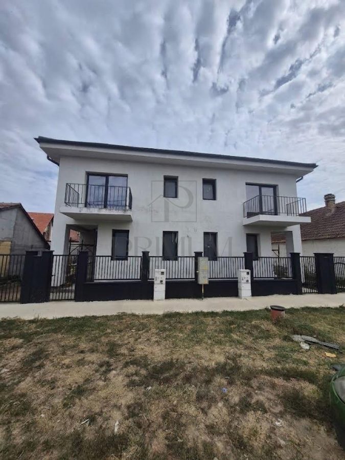 DUPLEX MODERN - SUPRAFETE MARI - ZONA EXCELENTA - Mosnita Noua