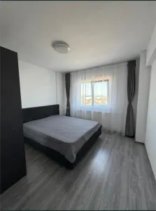 2 camere - zona ultracentrala - decomandat - complet mobilat si utilat - foto 4