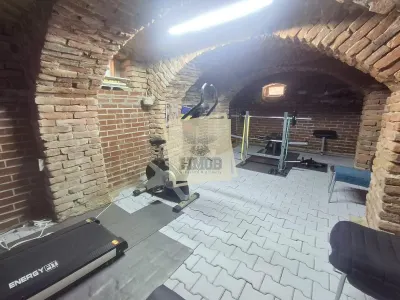 Casa individuala moderna 4 camere pivnita 350mp teren Mohu - foto 16