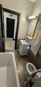 Apartament 1 cameră de închiriat – River Towers | Aproape de Iulius Mall - foto 7