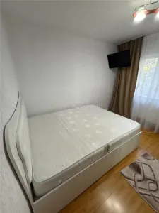 Apartament 2 cam dec M16 Str Levaditti etaj 2 - foto 2