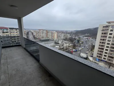 Inchiriez apartament doua camere adamant towers ,500 eur,lunar - foto 4