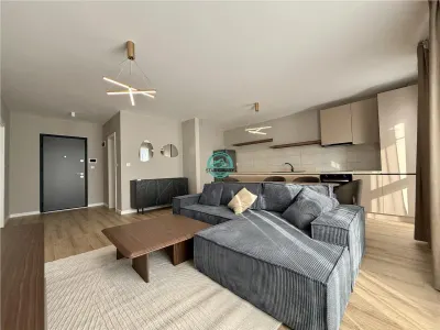 Apartament cu 2 camere de inchiriat, cu parcare, complex Maurer - Targu Mures