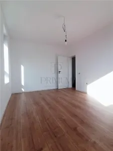 DUPLEX IN ZONA DE TOP - ASFALT -  INSTALATIE DE IRIGAT - foto 6