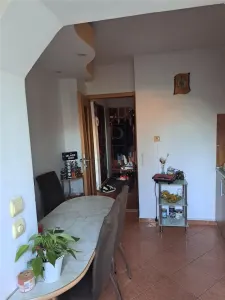 LIPOVEI - 3 CAM | 2 BAI | 2 BALCOANE | RENOVAT | DECOMANDAT | - foto 3