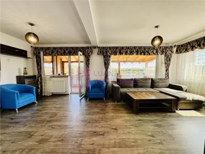 Casa individuala de vanzare Sura Mare | teren 344 mp | pivnita - foto 2