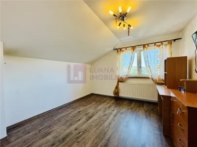 Casa individuala de vanzare Sura Mare | teren 344 mp | pivnita - foto 6