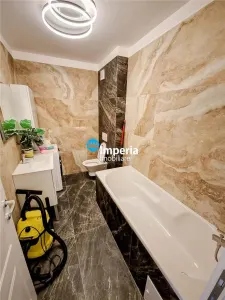EXCLUSIVITATE! Bloc intabulat ! Mobilat si utilat complet! - foto 9