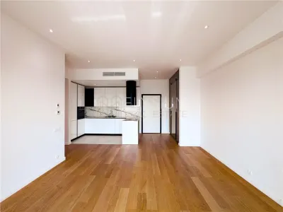 Apartament 3 camere de inchiriat One Verdi Park - Bucuresti