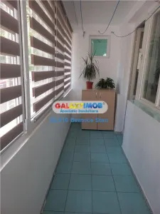 Garsoniera spatioasa in bloc mixt DRUMUL TABEREI / RAUL DOAMNEI - foto 13