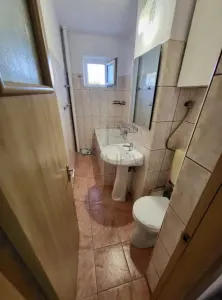 Olimpia, apartament 2 camere, semidecomandat, clima, bloc izolat - foto 6