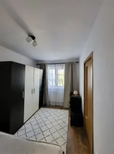 Complex, apartament 2 camere, semidecomandat, bloc izolat - Timisoara