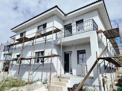 DUPLEX SPATIOS - 5 CAMERE - FINISAJE LA CERERE - foto 2