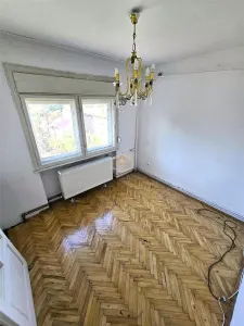 Duplex cu teren generos | Zona Titulescu | Miron Costin - foto 21