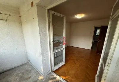 4 camere Titan Costin Georgian Metrou - foto 2