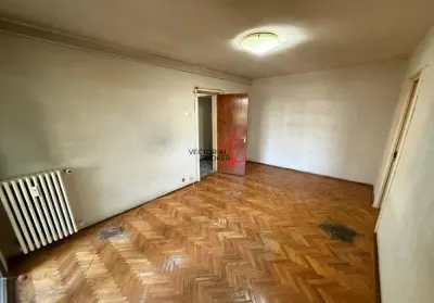 4 camere Titan Costin Georgian Metrou - foto 7